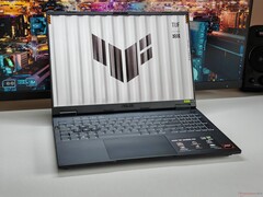 Asus TUF Gaming A16 (bron: Notebookcheck)