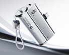 De RedMagic DAO 5.000 mAh powerbank kost ongeveer $20 (Afbeeldingsbron: RedMagic - bewerkt)