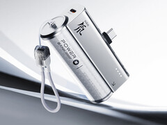 De RedMagic DAO 5.000 mAh powerbank kost ongeveer $20 (Afbeeldingsbron: RedMagic - bewerkt)