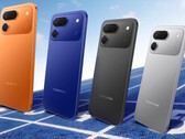 De Tecno Spark 50 Pro is verkrijgbaar in Dynamic Orange, Midnight Blue, Ink Black, Titanium Grey (van links naar rechts) en Cloud White (niet afgebeeld).