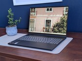 Lenovo IdeaPad 5 2-in-1 15 beoordeling: Ryzen AI 5 430 prestatiedebuut