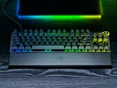 Razer Huntsman V3 Pro TKL 8KHz gaming toetsenbord getoond op desktop (Afbeelding bron: Razer)
