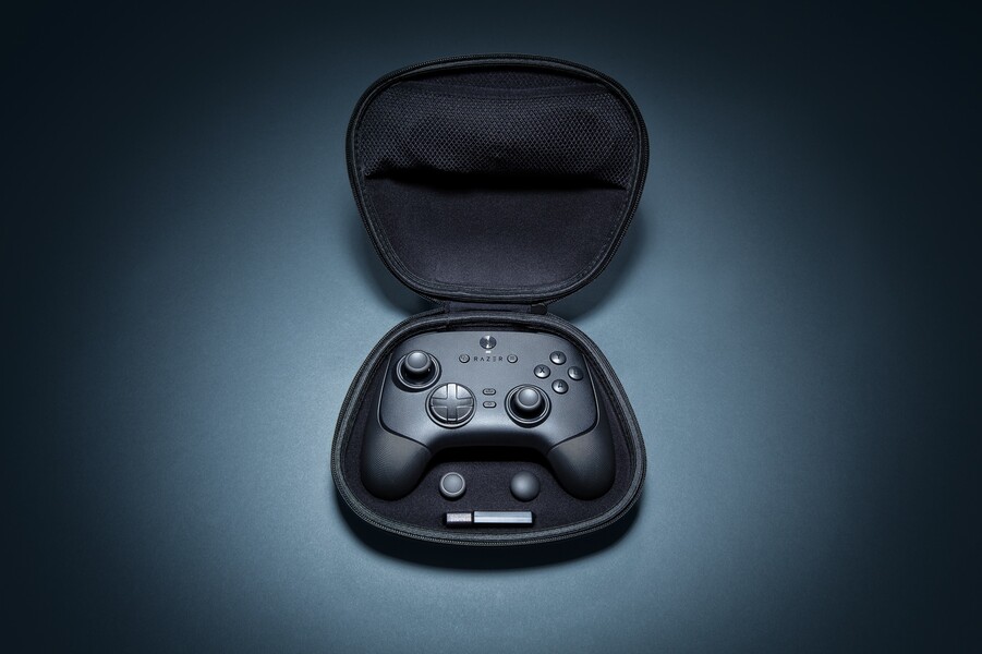 Razer Wolverine V3 Pro 8K PC draadloze controller in draagtas wordt getoond (Afbeelding bron: Razer PR)