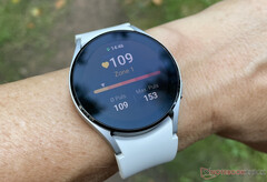 Samsung heeft de Galaxy Watch4-serie tot nu toe voorzien van vijf One UI Watch 4.5 bèta-updates. (Afbeelding bron: NotebookCheck)