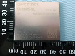 De nieuwe Tesla 5G-connectiviteitsmodem aan het testen bij de FCC. (Afbeeldingsbron: FCC)