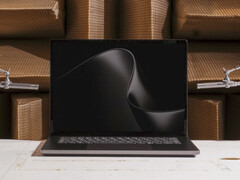 De Surface Laptop Ultra is voorzien van een 15-inch Mini LED-scherm.