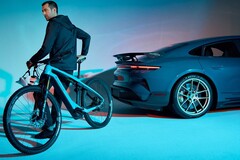 Bezuinigingsmaatregelen in Stuttgart hebben ertoe geleid dat Porsche drie dochterondernemingen heeft gesloten en zich opnieuw heeft geconcentreerd op zijn kernactiviteiten.