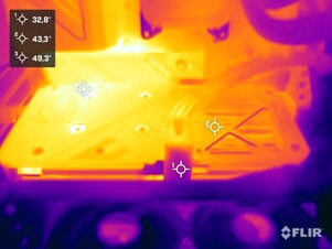 De Zotac GeForce RTX 5060 AMP in de stresstest