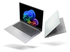 De Acer Swift Edge 14 AI voor 2026 weegt minder dan 1 kg (2,2 lbs.). (Afbeeldingsbron: Acer)