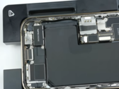 Apple Self Service-producten in gebruik. (Bron: Hugh Jefferys via YouTube)