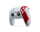 De DualSense-controller voor de 20e verjaardag van God of War is in beperkte hoeveelheden verkrijgbaar. (Afbeeldingsbron: PlayStation)