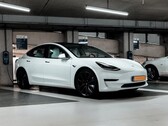 Chinese functionarissen vrezen dat Tesla EV's zoals de Model 3 op deze foto kunnen worden gebruikt voor buitenlandse spionage (Afbeelding: Jannis Lucas)