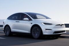 De RHD Tesla Model X blijkt in verschillende markten niet meer te bestellen. (Beeldbron: Tesla)