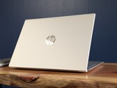 HP OmniBook 5 16 is een eenvoudige laptop zonder franje voor basisschoolleerlingen en lichte muiltimedia (Afbeelding bron: Notebookcheck)