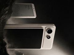 De A10 zal worden aangedreven door een Snapdragon-SoC uit het instapsegment. Afbeelding: een promotiefoto waarop het magnetische display aan de telefoon is bevestigd.