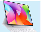 De MatePad Pro Max zal op 07 mei 2026 volledig worden onthuld. Afgebeeld: een render waarop de tablet met accessoires te zien is.