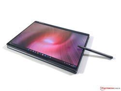 De Yoga 7 14 wordt geleverd met een actieve stylus