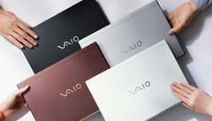 De VAIO SX14 VJS145 is verkrijgbaar in vier kleuren en met veel configureerbare onderdelen. (Afbeelding bron: VAIO)