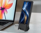 De nieuwe draagbare monitor van Japannext heeft een unieke beeldverhouding van 5:16.