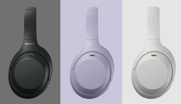 De Sony WH-1000XM4C in de drie kleuren waarin hij werd gelanceerd.