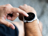 De Garmin Forerunner 955 in de Whitestone kleurstelling. (Afbeelding bron: Garmin)