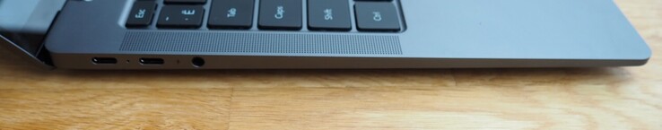 Linkerzijde: USB-C 3.2 Gen 1, Thunderbolt 4, audio