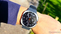 Volgens het meest recente lek heeft de Samsung Galaxy Watch Ultra 2 een vernieuwd ontwerp, enigszins in de stijl van de Galaxy Watch 9 Classic, die uiteindelijk nooit op de markt is gekomen.
