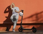 De Xiaomi Electric Scooter 4 Lite (2e generatie) is nu verkrijgbaar in de EU. (Afbeeldingsbron: Xiaomi)