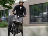 De Trike Hybrid-serie van Cube heeft een kantelmechanisme en een achterdifferentieel om de veiligheid in bochten te verbeteren. (Beeldbron: Cube)