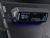De Legion PB9-powerbank van 170 W kost in China ongeveer 82 dollar. Afgebeeld: een promotiefoto van de draagbare oplader bovenop een laptop.