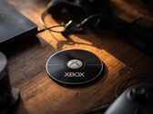 Een Xbox-schijfje op een bureau