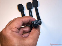 12V-2x6 naar 3x 8-pins adapterkabel