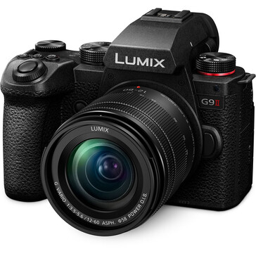 G9II met 12-60 mm lens (Afbeelding Bron: Panasonic)