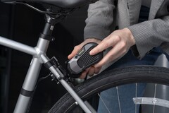 Kamingo verandert bijna elke fiets in 10 minuten in een e-bike. (Afbeelding bron: Kamingo)