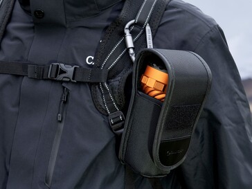 De Olight Marauder 3 wordt geleverd met een holster.