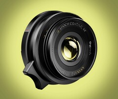 De Thypoch Ksana 35 mm f/2 is een compact full-frame objectief voor Leica M camera's.
