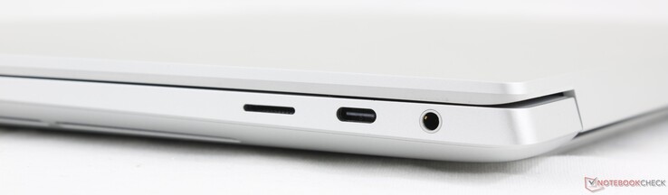 Rechts: MicroSD, USB-C Thunderbolt 4 met DisplayPort 2.1 + Power Delivery, 3,5 mm headset