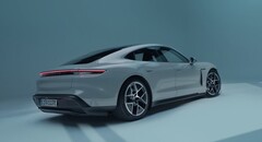 De 2025 Porsche Taycan begint bij iets minder dan $100.000 voor het basismodel. (Bron: Porsche)