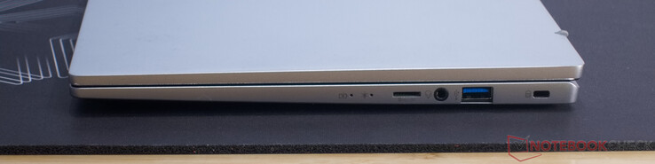 Geheugenkaartlezer (MicroSD), 3,5 mm audio-aansluiting, USB 3.2 Gen 1 (USB-A), Kensington-slot