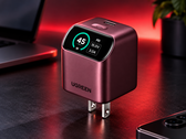 De Ugreen Nexode Pro 45 W-oplader in de kleur Burgundy