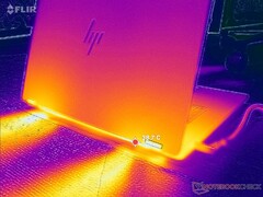 De ZBook Fury G1i 18 werkt koeler, zij het met lagere kloksnelheden en luidere ventilatoren (Afbeelding bron: Notebookcheck)