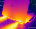De ZBook Fury G1i 18 werkt koeler, zij het met lagere kloksnelheden en luidere ventilatoren (Afbeelding bron: Notebookcheck)