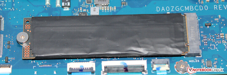Een PCI 4 SSD dient als de systeemschijf.