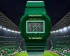 Het G-Shock x Beijing Guoan Football Club horloge is een limited edition product. (Afbeeldingsbron: Casio via Weibo)