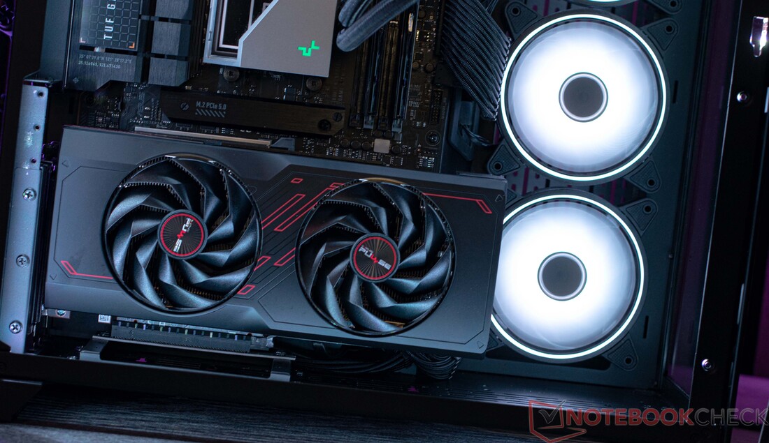 Sapphire Impuls AMD Radeon RX 7700 XT