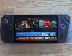 Bazzite op de ROG Ally X is een eenvoudige manier om van uw handheld een overtuigend Steam Deck-alternatief te maken (Afbeelding Bron: Notebookcheck)