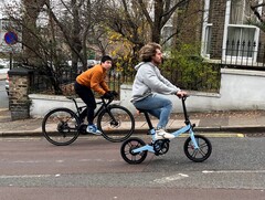 De OXFO OX1 e-bike heeft een opvouwbaar magnesium frame. (Beeldbron: OXFO)