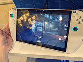 Tencent 3D gaming handheld heeft nog geen releasedatum of prijs (Afbeelding bron: The Verge)