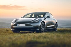 Tesla's Model 3 Performance is een snelle AWD-sedan met dubbele motor die herhaaldelijk verkooprecords heeft gebroken. (Afbeeldingsbron: Tesla)