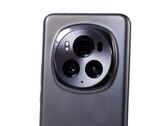 De Magic6 Pro. (Afbeeldingsbron: Notebookcheck)